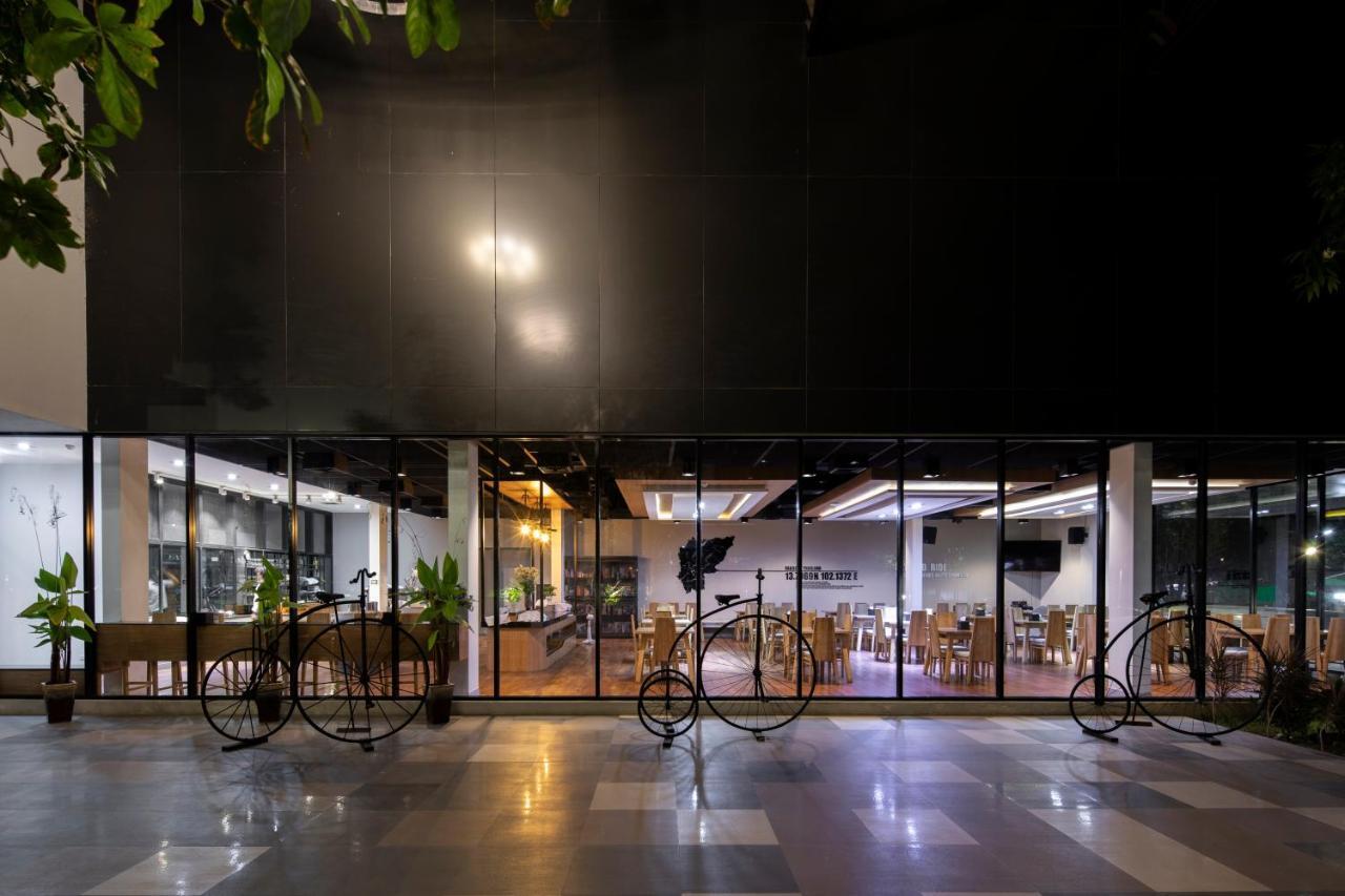 The Velo'S Hotel And Pumptrack Aranyaprathet Exterior photo
