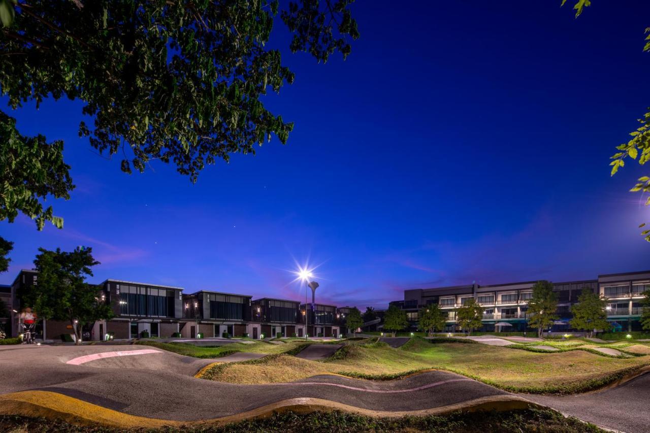 The Velo'S Hotel And Pumptrack Aranyaprathet Exterior photo